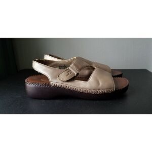 Dr. Scholl's gold sandals size 8 womens leather